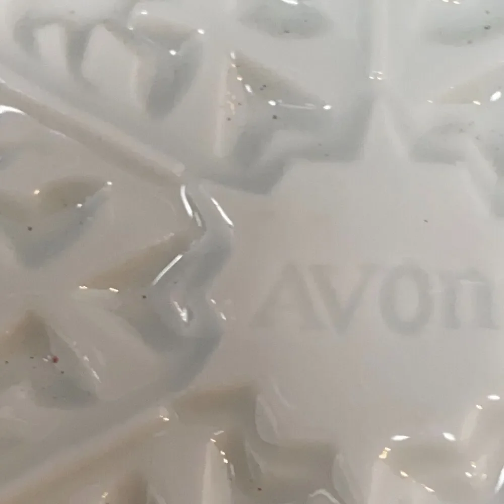 VTG Avon White Ceramic Dove Snowflake Ornament Set 1981 1983 Japan ChristmasM
